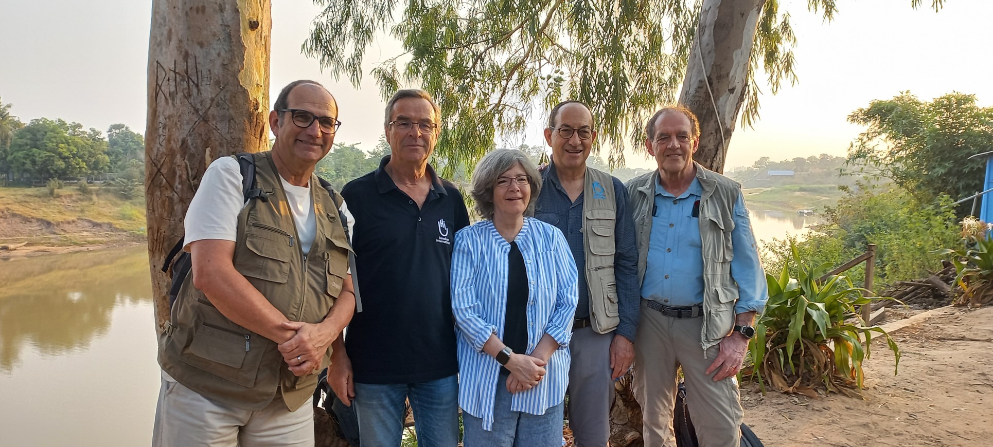 From left to right: Pierre Léonard (President, HI Canada), Xavier Ducrest (President, HI France), Nancy Kelly (President, HI United States), Jean-Noël Dargnies (President, HI Federation), Pierre Delandmeter (President, HI Luxembourg) © HI