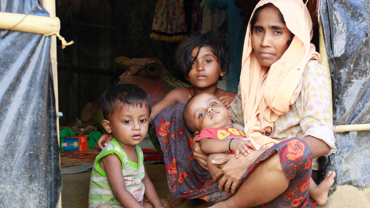 Famille de déplacés rohingyas
