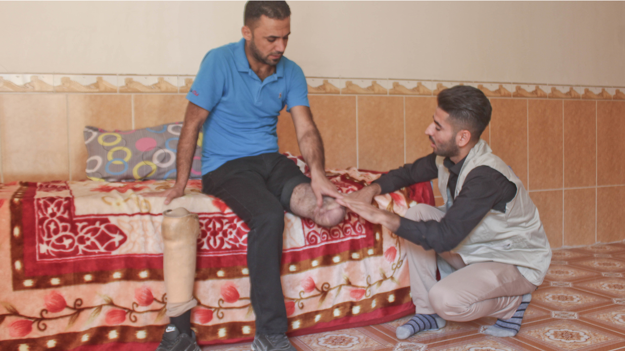 Sarmad et Shvan, lors d’une séance de réadaptation.