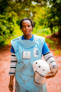 Maïbata, démineuse pour HI. © A. Faye / HI