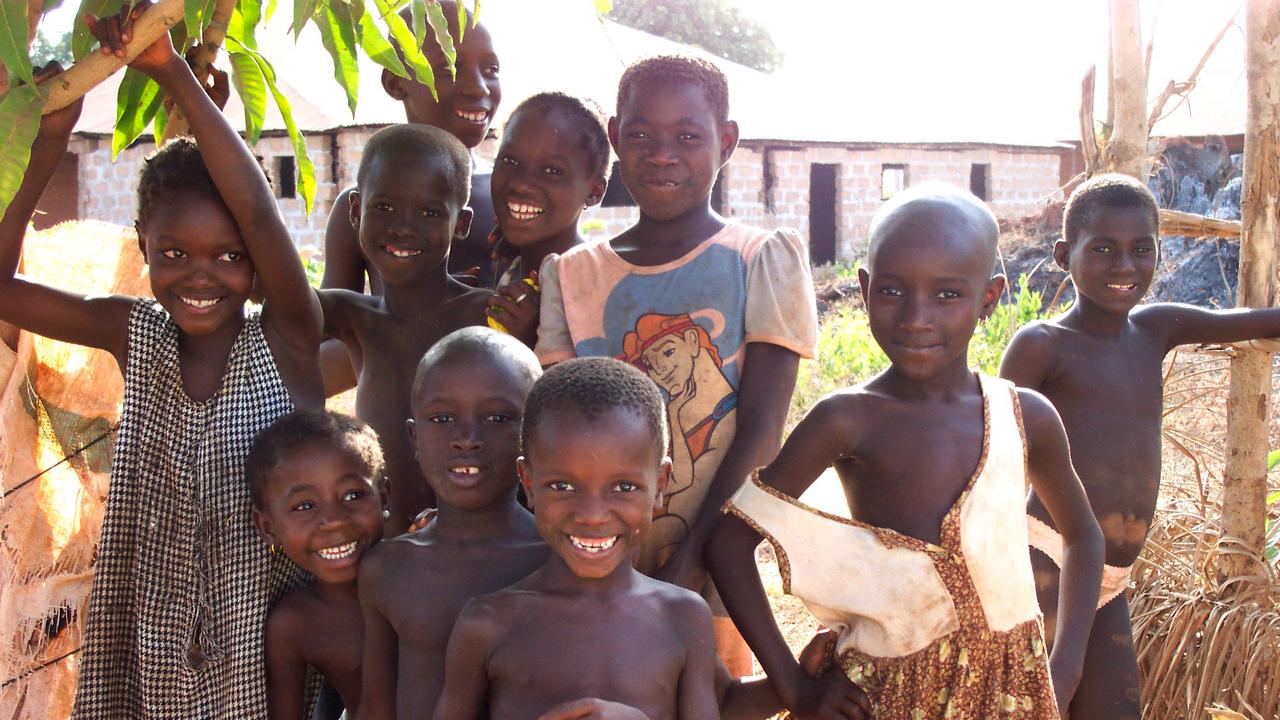 Groupe d'enfants en Guinée Bissau
