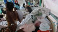 Femmes blessées par le tremblement de terre à l'hôpital OFATMA aux Cayes, Haïti. 2021